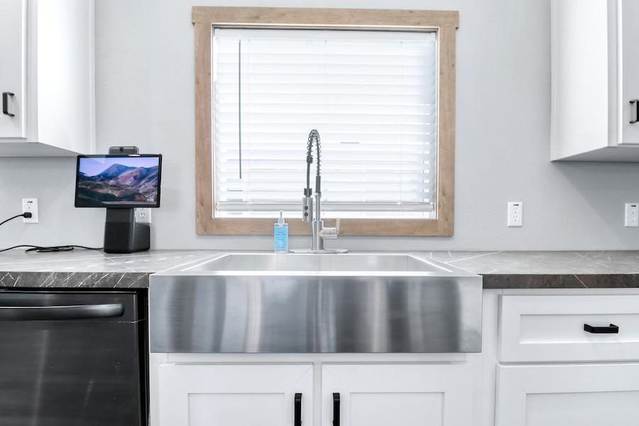 Clayton Emilie kitchen v8