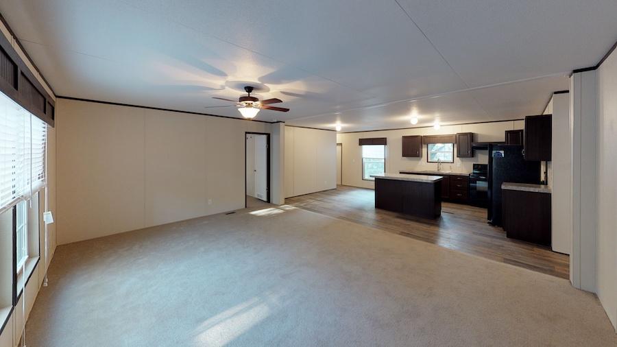 Fleetwood Berkshire 32624B kitchen and living room