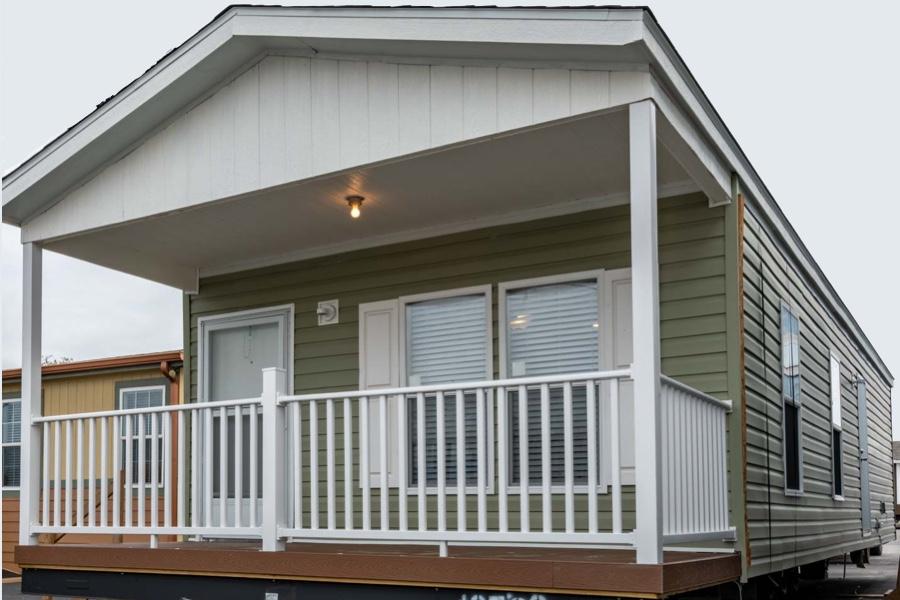 Fleetwood Weston 16401X porch