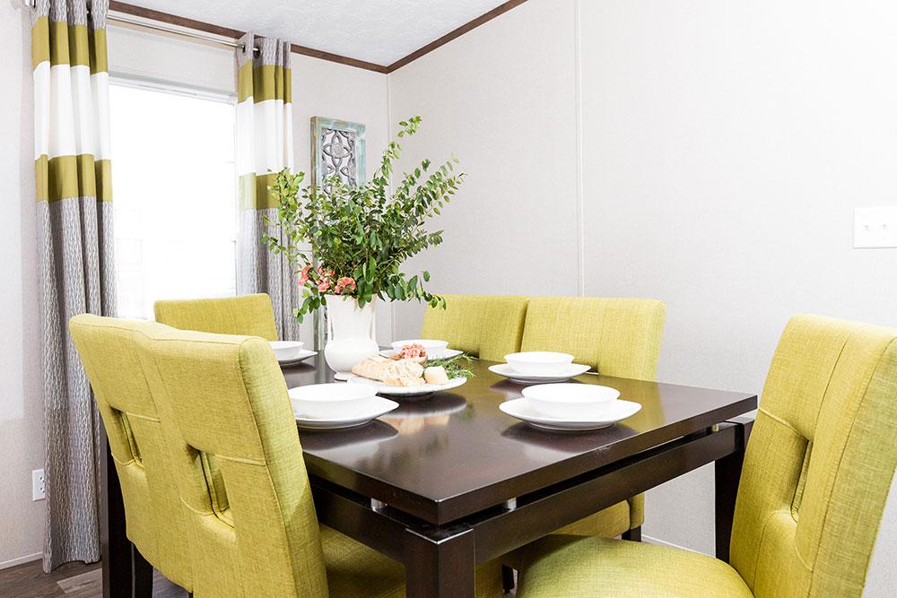 Tru Homes Thrill model mobile home dining room