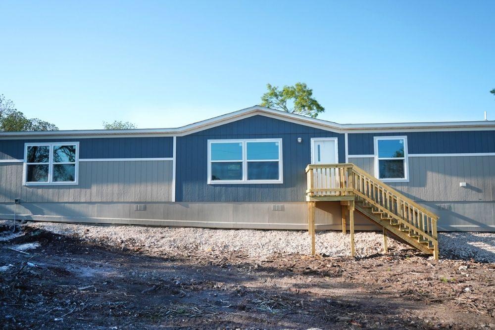 TRU Homes Double Wide Mobile Home Triumph Exterior Front View 01