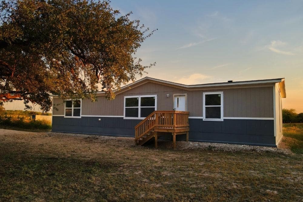 TRU Home Double Wide Mobile Home Thrill Exterior Front View 04