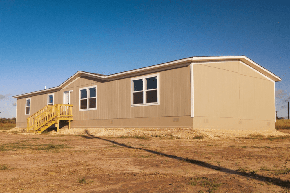 TRU Homes Model Pride Mobile Home Exterior - 4682 Brown Rd, Poteet, TX