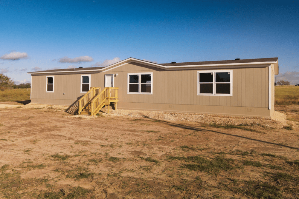 TRU Homes Model Pride Mobile Home Exterior - 4682 Brown Rd, Poteet, TX